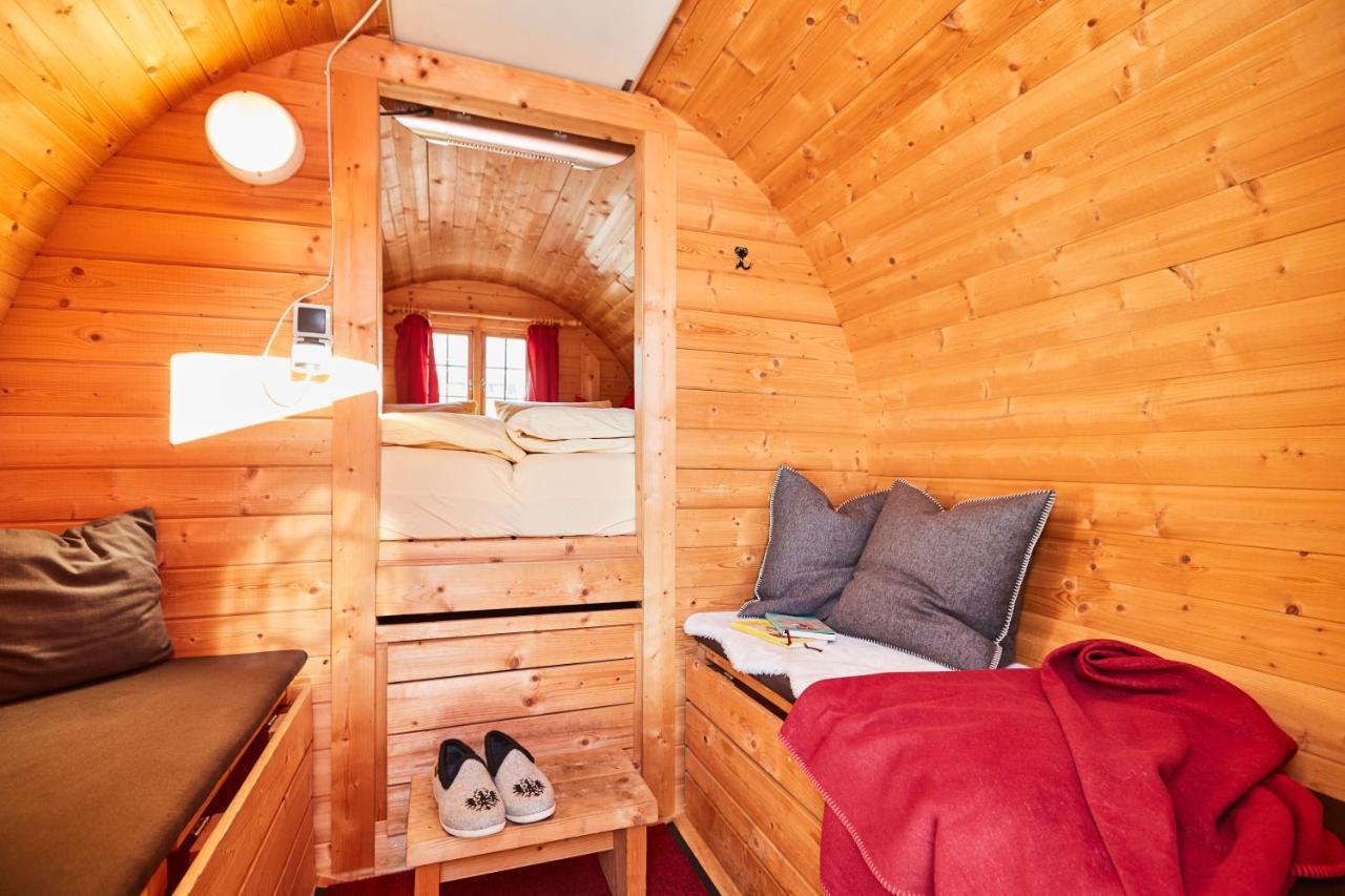 Camping Dreilaendereck Blockhuetten & Apartments Ried im Oberinntal Exterior photo